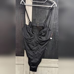 Victoria's Secret Swim Suit One Piece Black XXL.  NWT